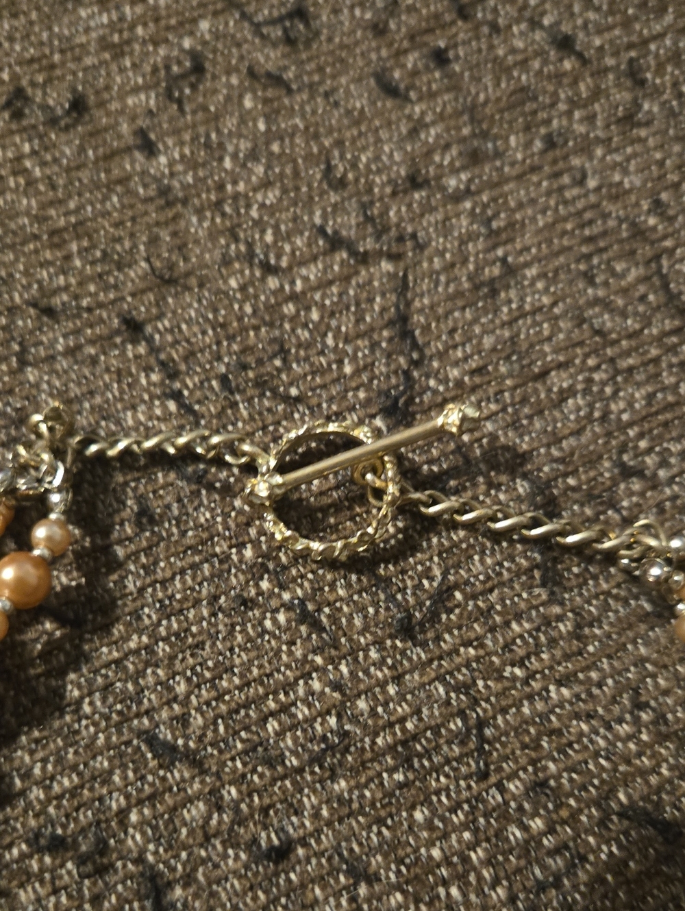 Vintage Twisted Glass Pearl Cluster Necklace - Gold-Tone Champagne Tone 💫 - Picture 4 of 4